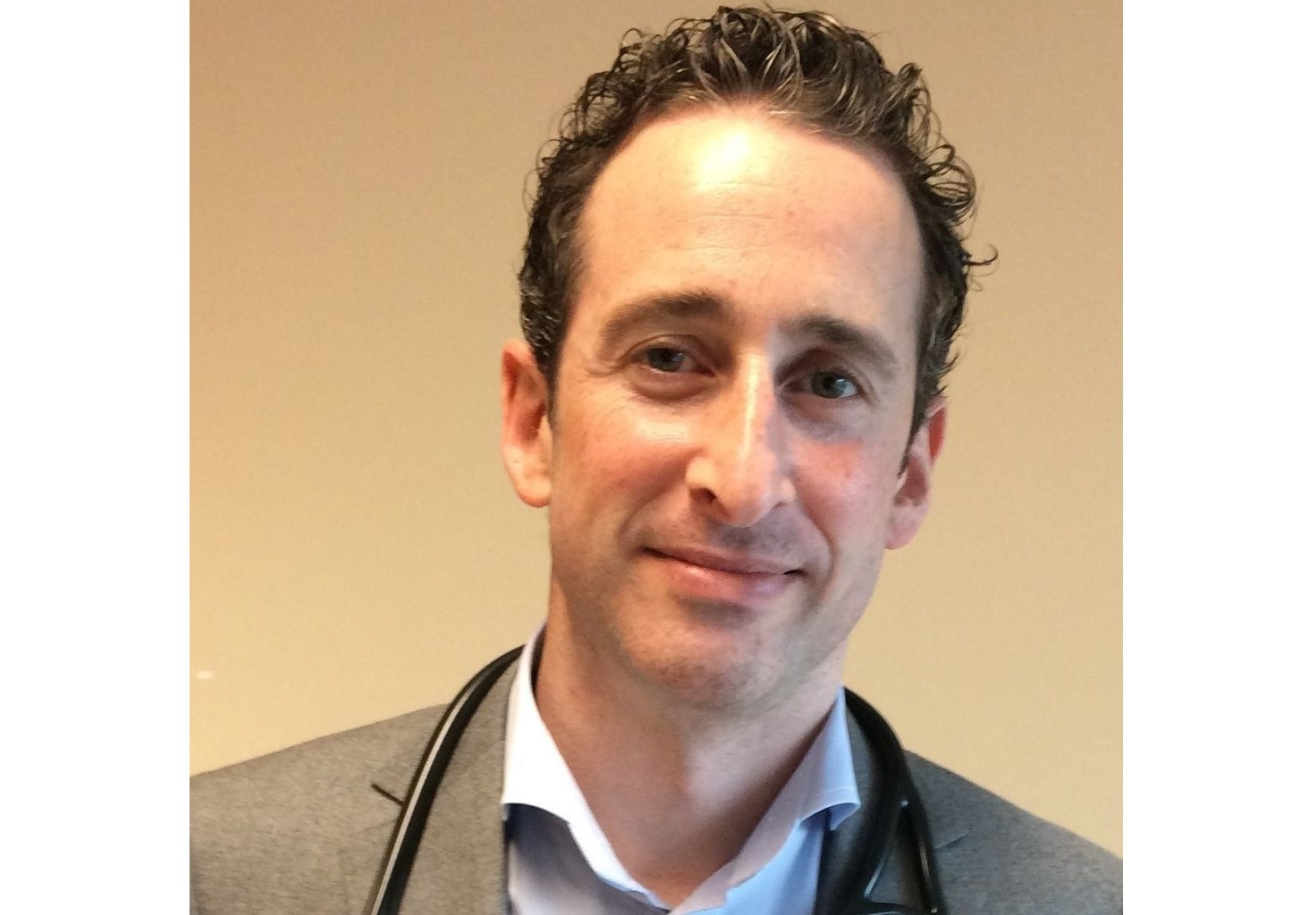 Dr. Michael Schachter