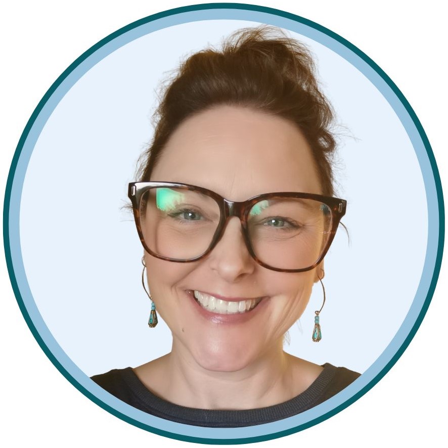 Headshot of Jennifer Iskiw