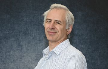 Dr. Gustavo Pelligra